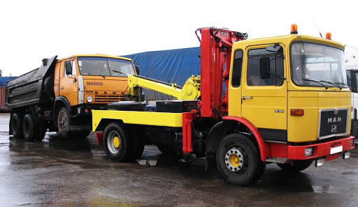 Фото эвакуатора коммерческого авто в Самаре 