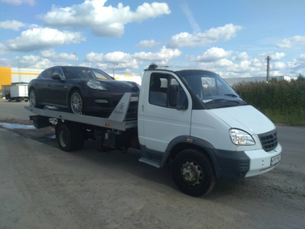 Фото эвакуации автомобиля в Сызрани