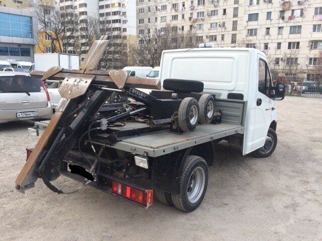 Фото эвакуатора с частичной погрузкой